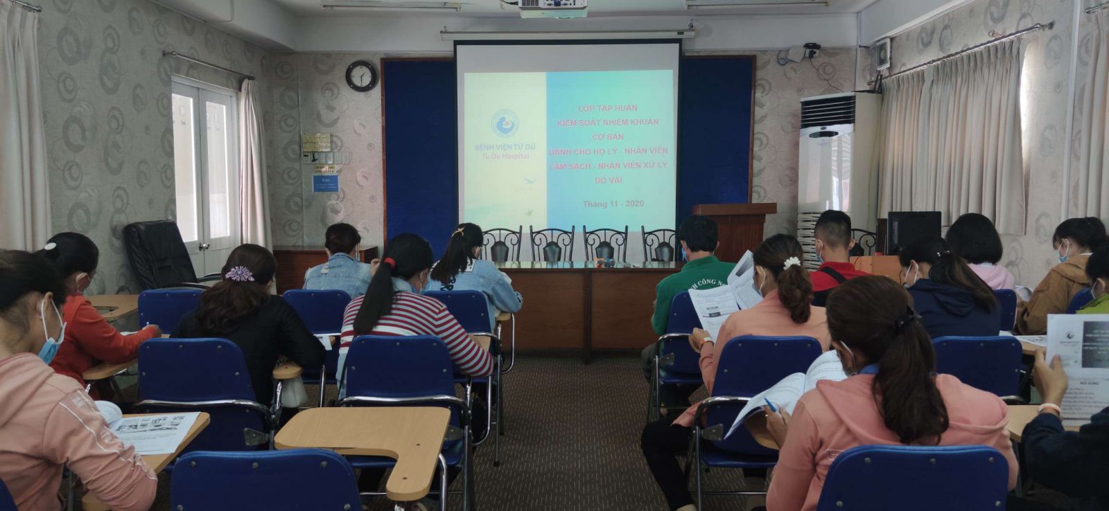 Khóa Đào Tạo nâng cao Kỹ Năng nhân viên