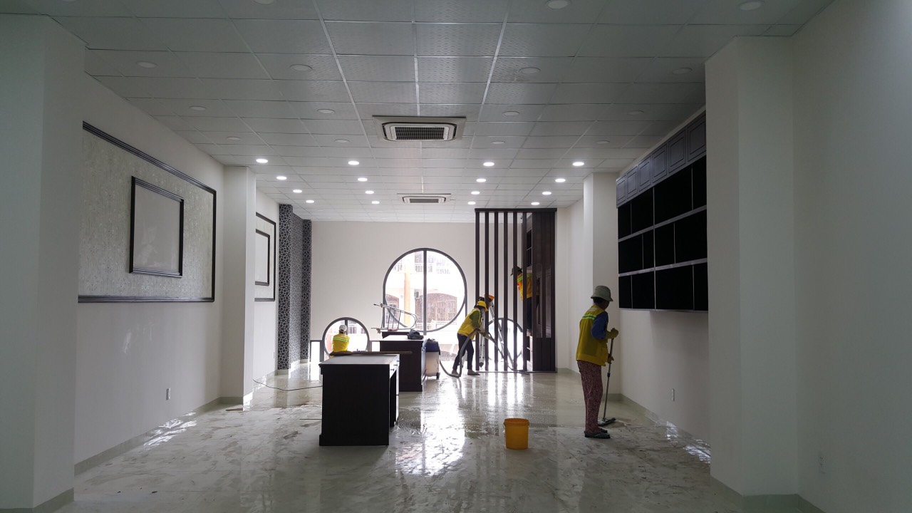 Vệ sinh nhà ở tại Long An