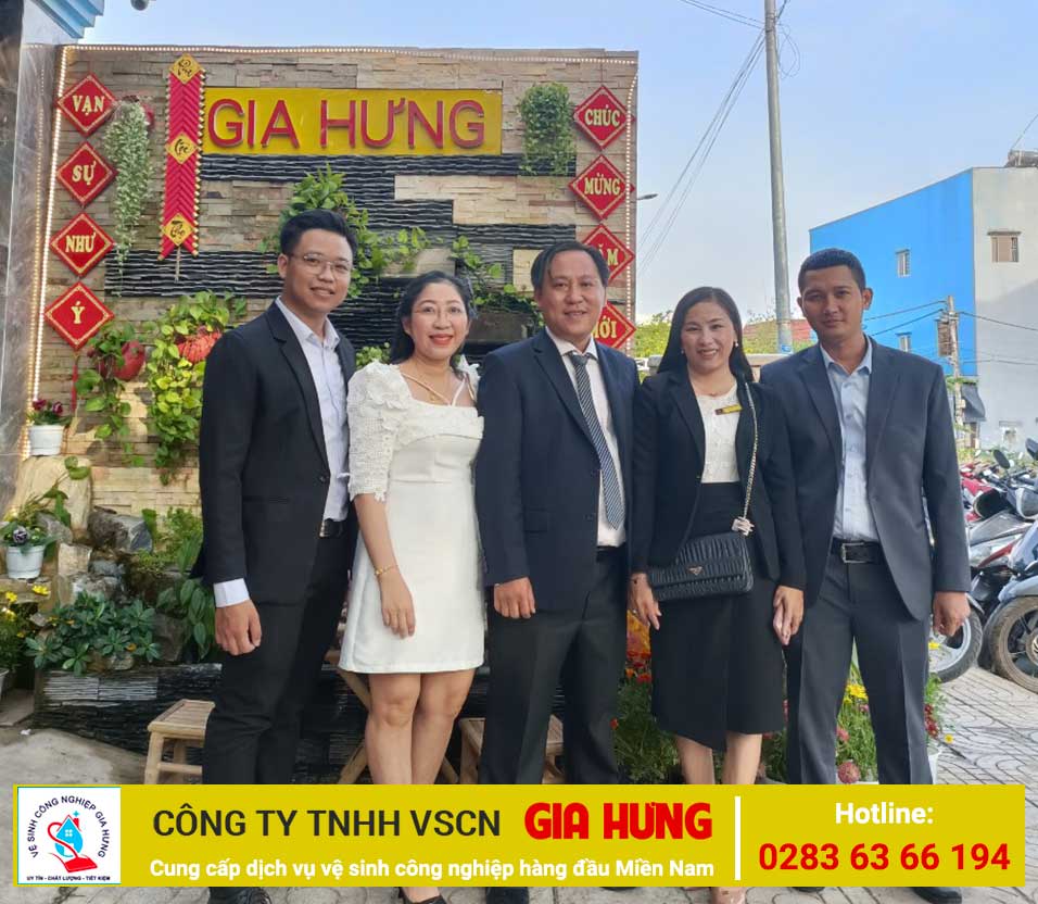 dich vu ve sinh cong nghiep gia hung