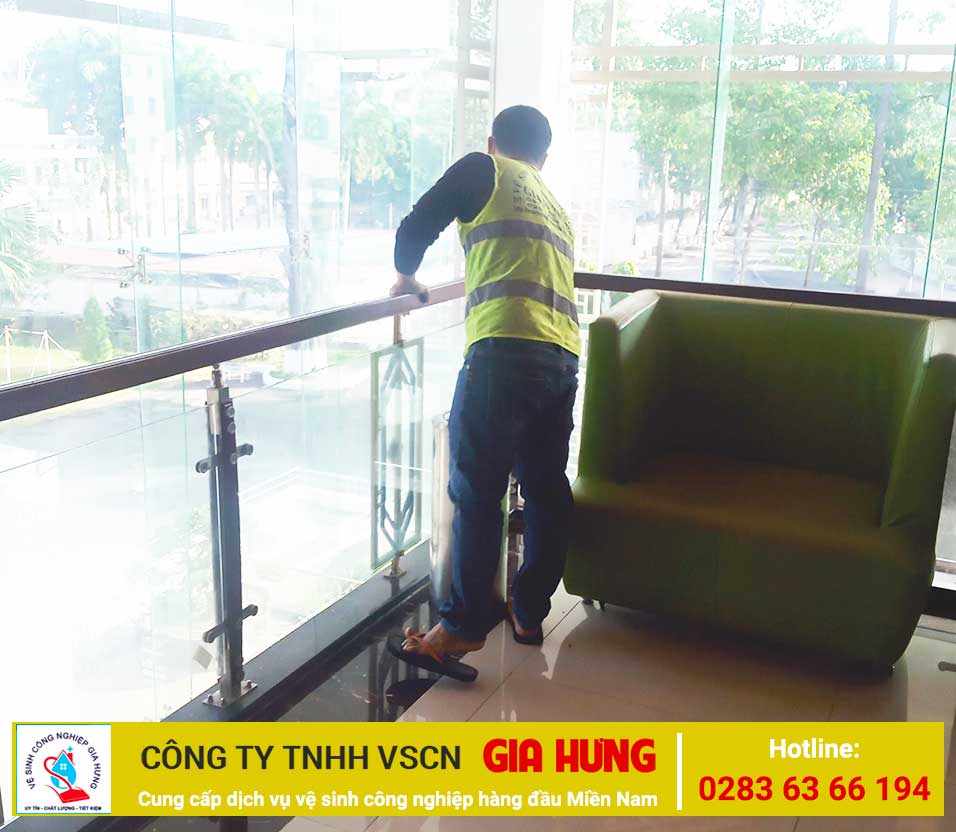 Vệ sinh công trình