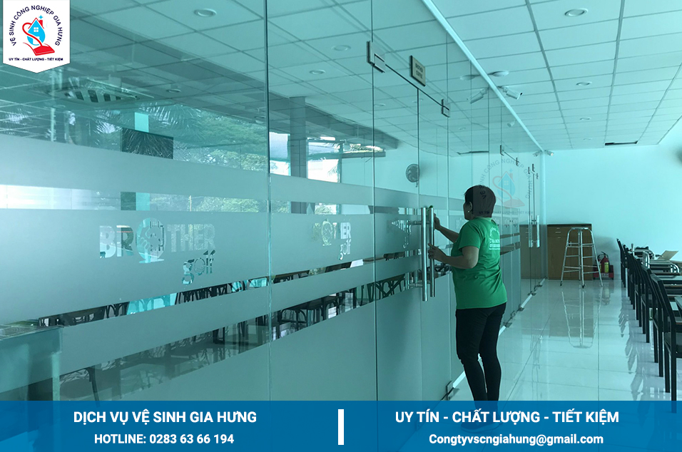 Hình ảnh - Vệ sinh khu ăn uống tại công ty BROTHER GOLF COURSE