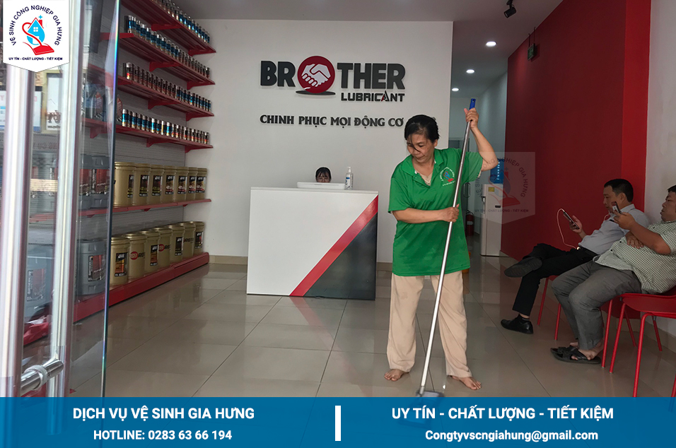 Hình ảnh vệ sinh tại công ty BROTHER GOLF COURSE